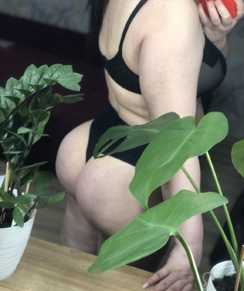 Соблазнительная куколка расскажет тебе, что такое идеальный секс. Приезжай ко мне, и ты ощутишь всю гамму наслаждений. Уверен, не пожалеешь! 335, 37 лет