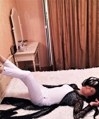 Сексуальная и развратная девушка готова исполнить все твои фантазии и желания. Со мной ты позабудешь обо всем на свете и окунешься в океан страсти! 1659, 40 лет